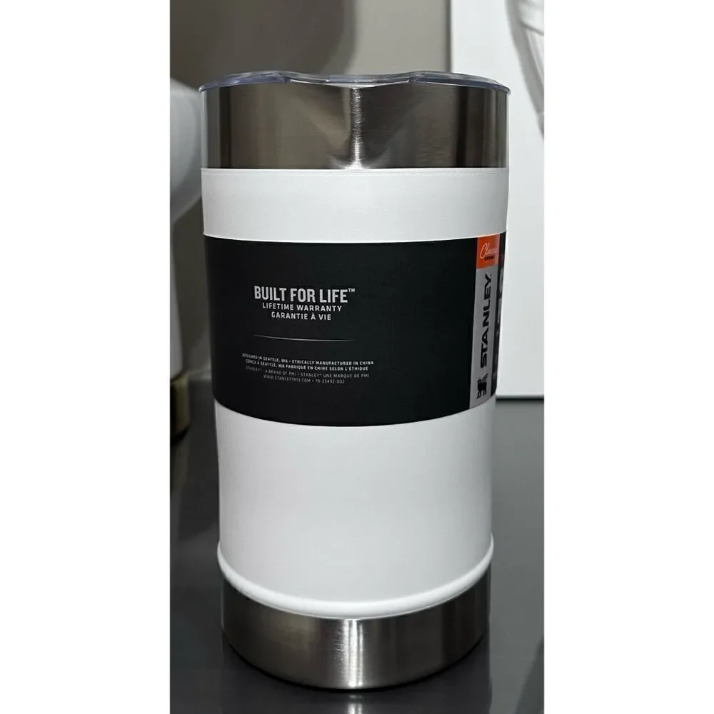 Stanley 64oz Classic‎ Stay Chill Pitcher, POLAR WHITE